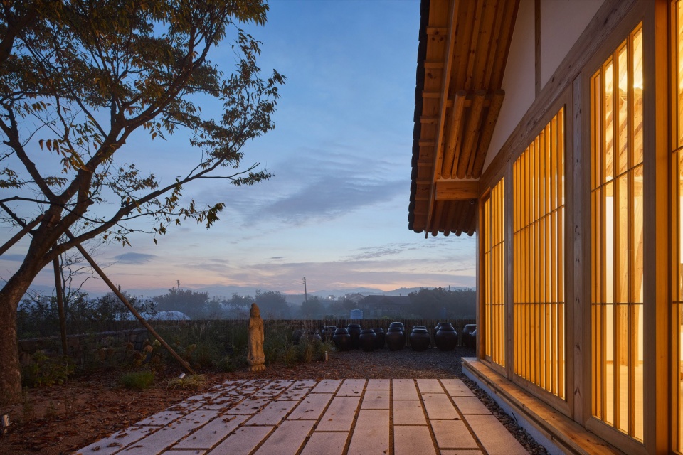 House for Rejuvenation by JK AR 拷贝
