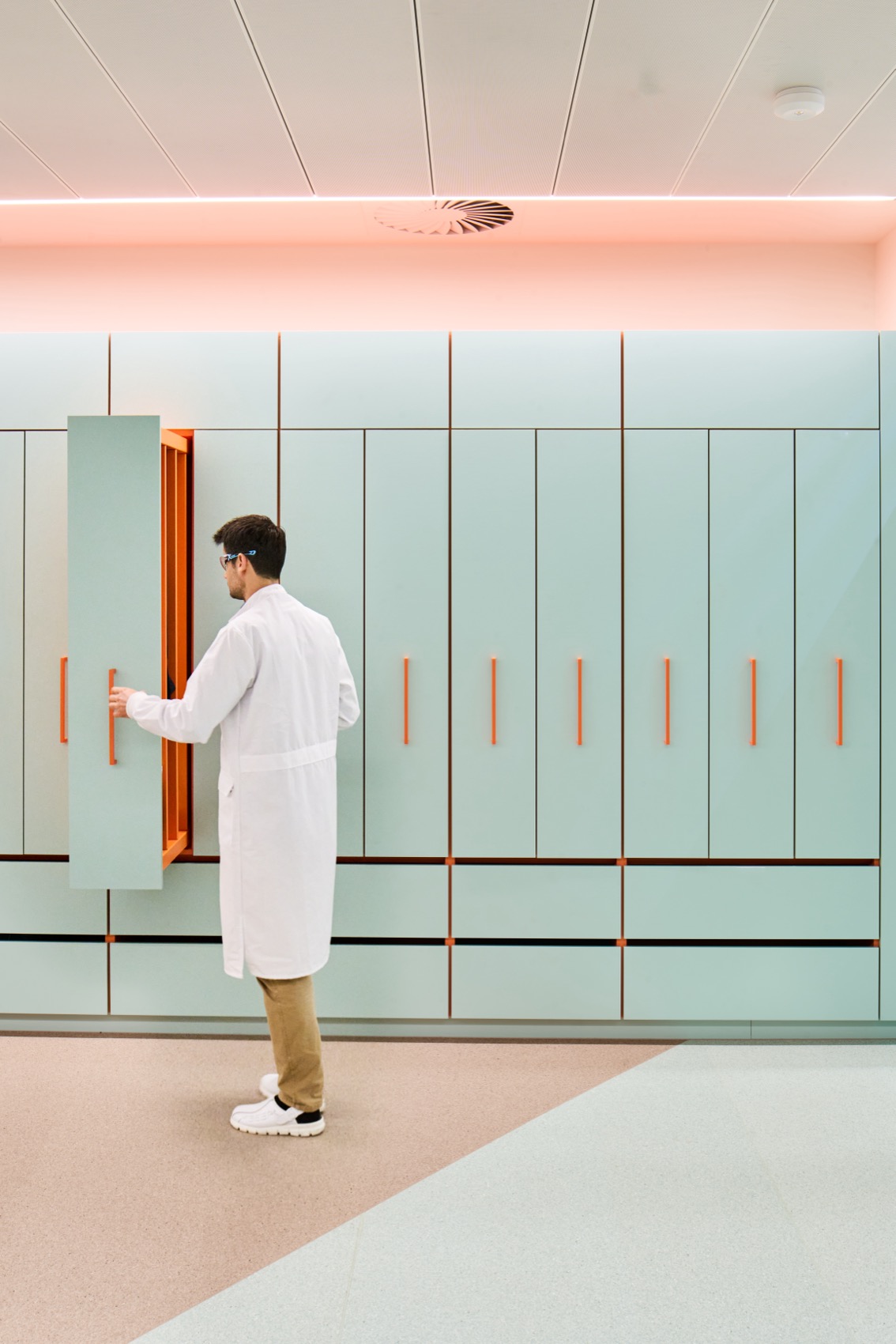ROCHE DIAGNOSTIC INNOVATION CENTER