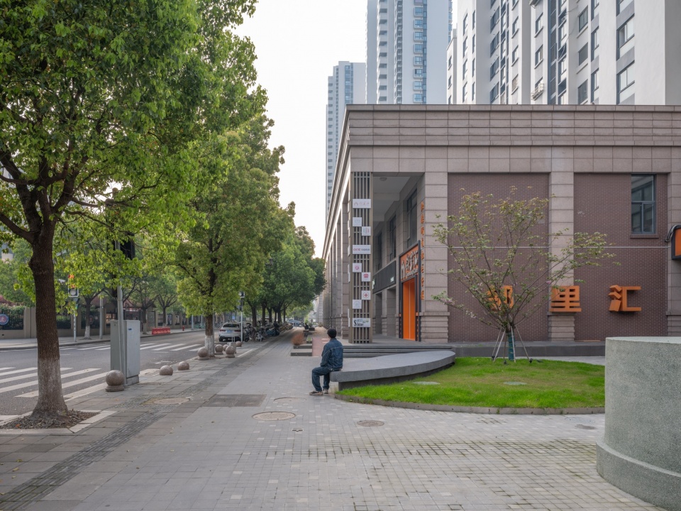 quanzhou road yizhou road promenade greenway activating everyday street life through walking by atelier liu yuyang architects