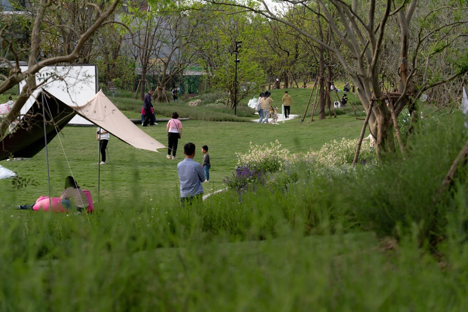 commercial renewal of guanggu runjing park by wtd group atelier dachuan