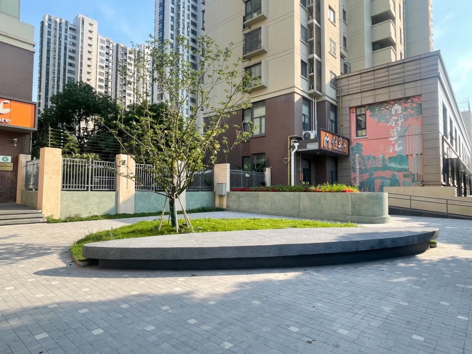 quanzhou road yizhou road promenade greenway activating everyday street life through walking by atelier liu yuyang architects
