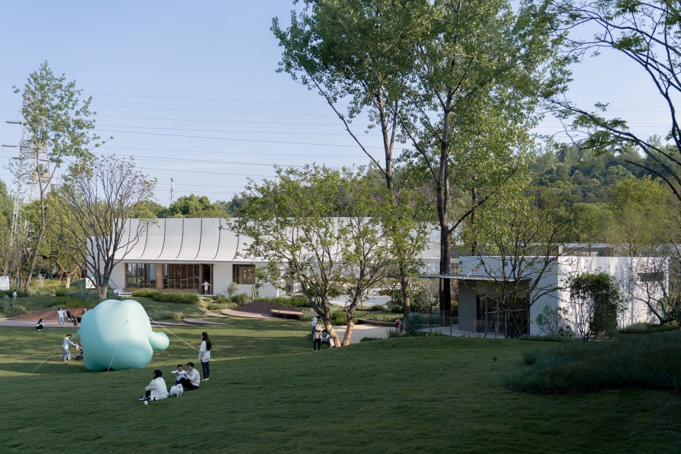 commercial renewal of guanggu runjing park by wtd group atelier dachuan
