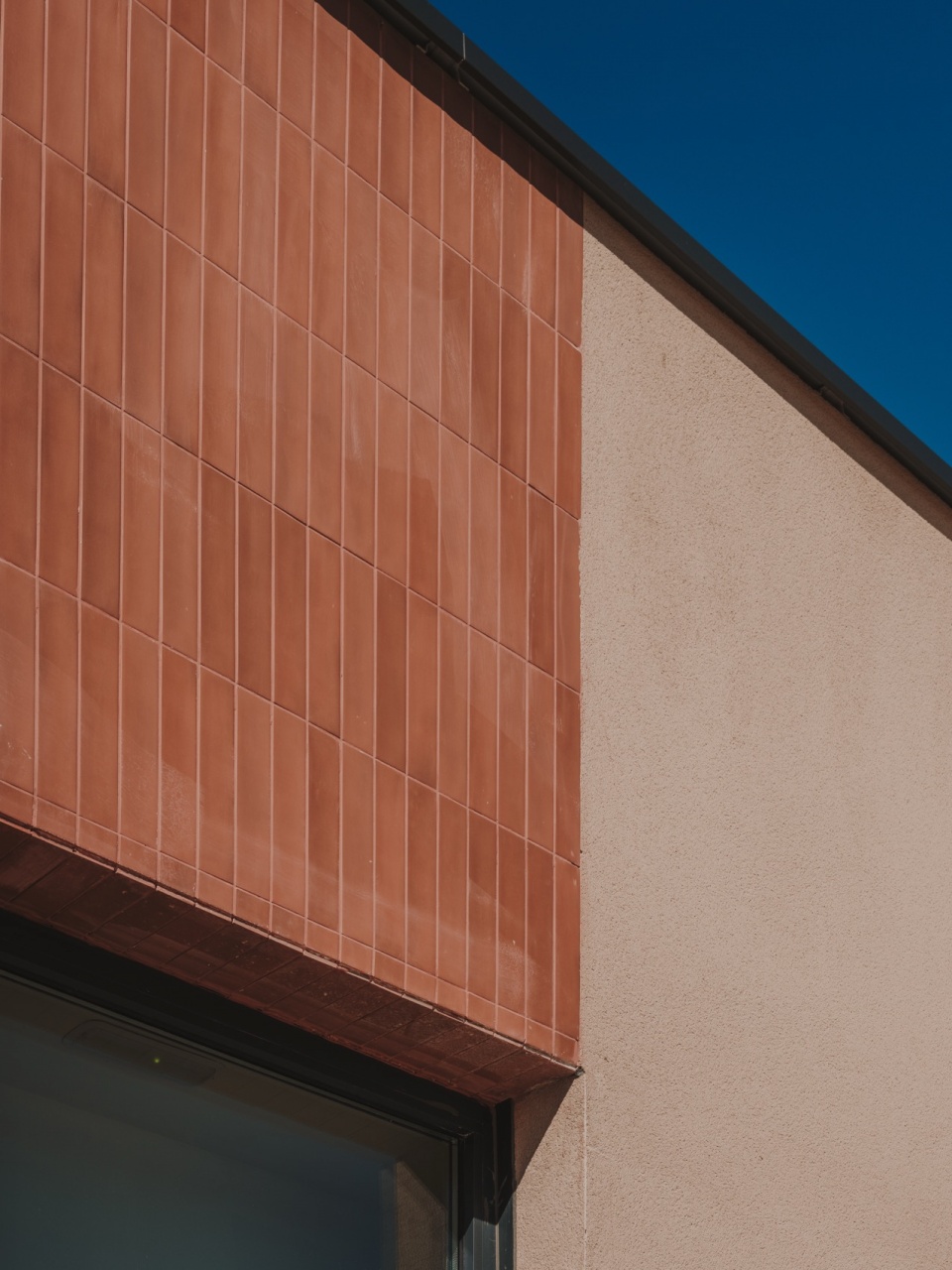 elche neurodevelopment institute phase 1 by arn architects