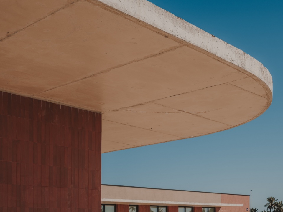 elche neurodevelopment institute phase 1 by arn architects