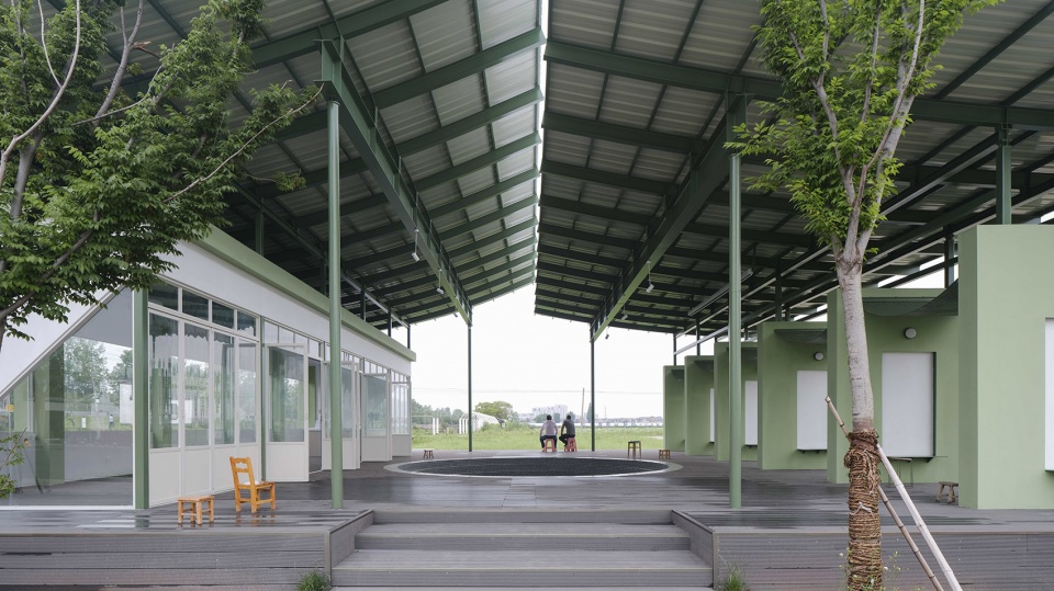 yangzhou baoying grape classroom by atelier anonymous