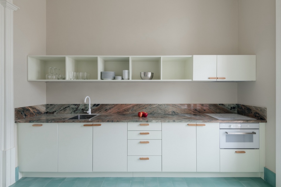 Rose building by Aurora Architects Furo