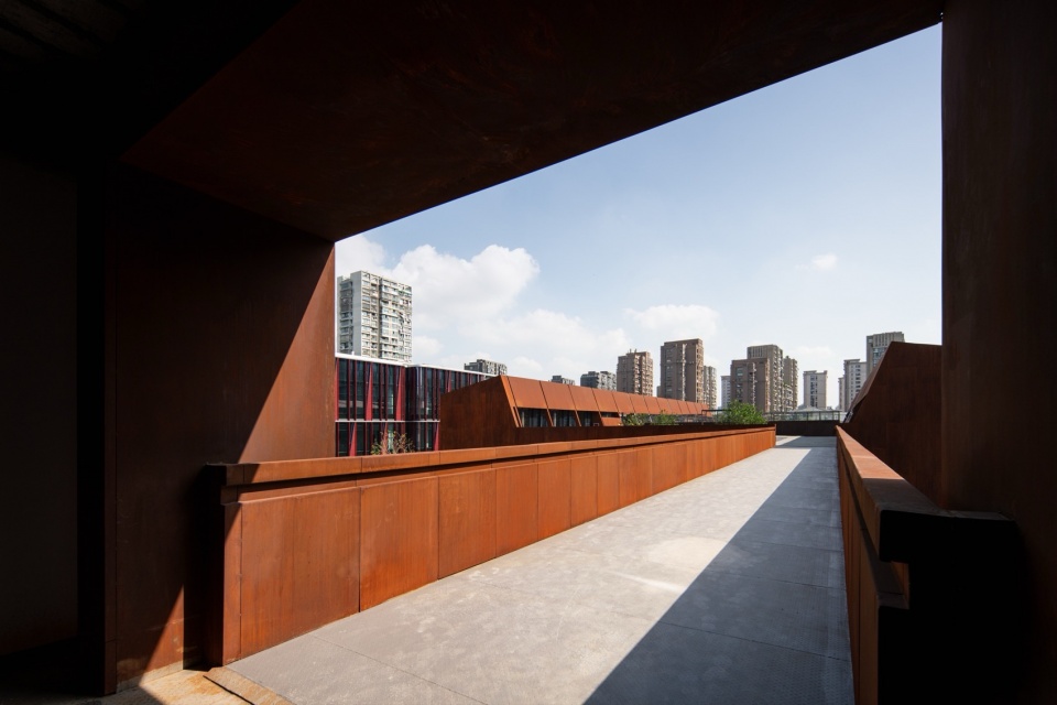 Hangzhou LOFT49 Regeneration by line studio