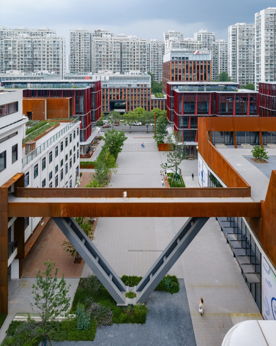 Hangzhou LOFT49 Regeneration by line studio