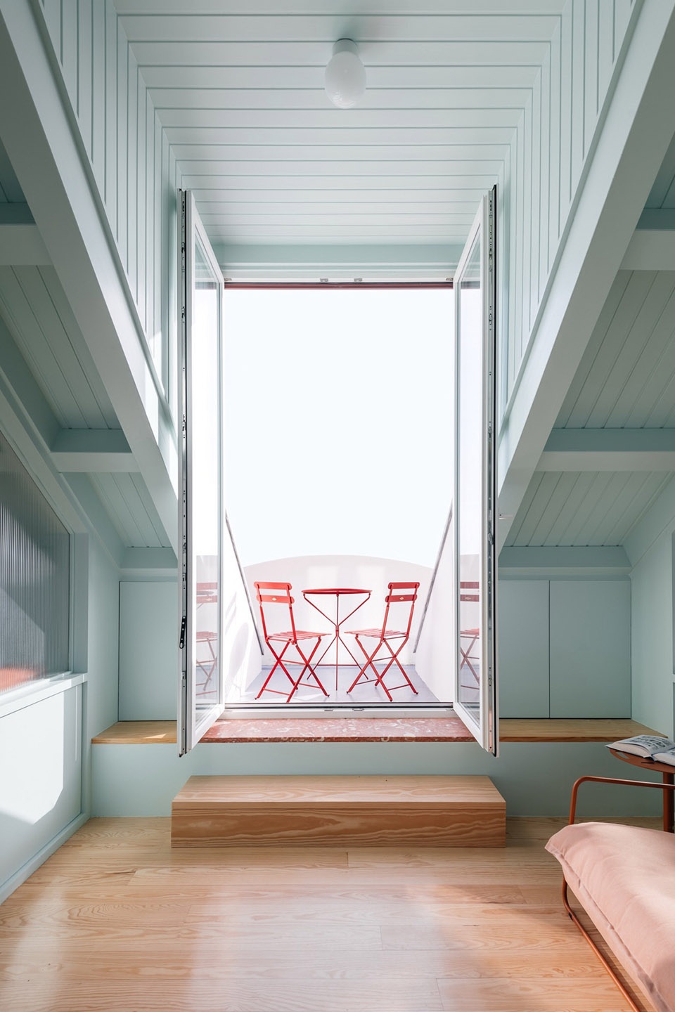 Rose building by Aurora Architects Furo oum
