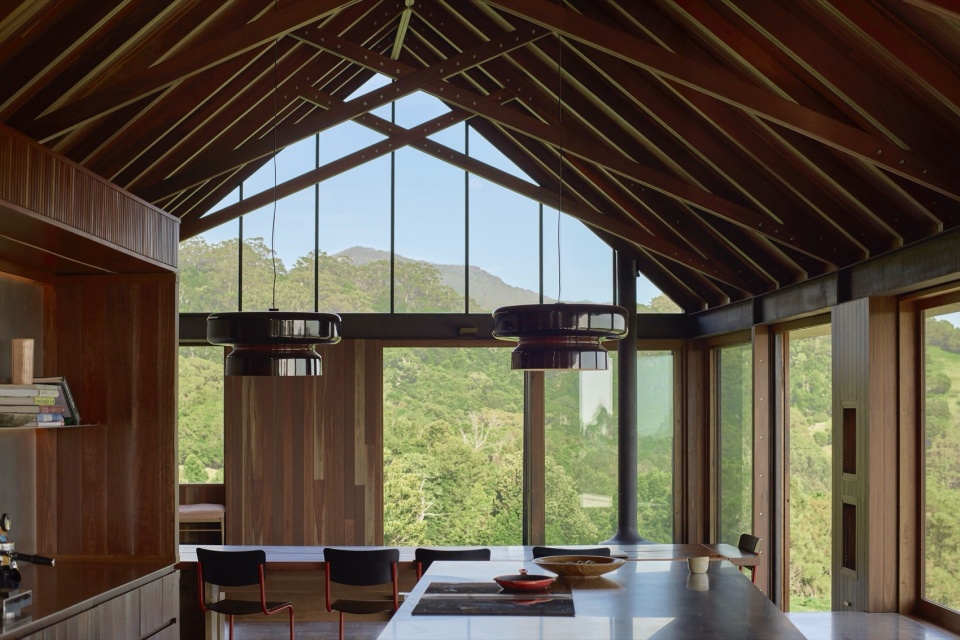 Saddleback Mountain House by Casey Brown Architecture