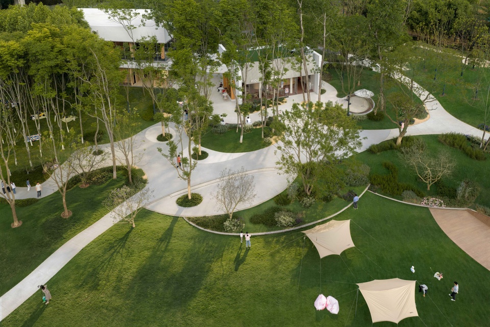 commercial renewal of guanggu runjing park by wtd group atelier dachuan