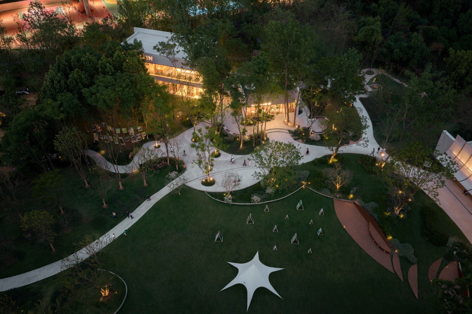 commercial renewal of guanggu runjing park by wtd group atelier dachuan