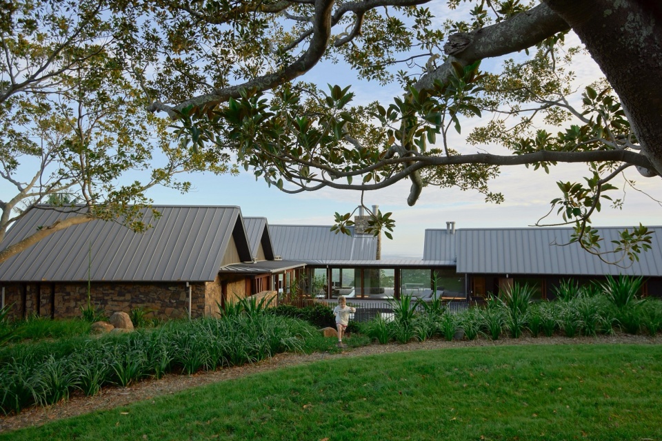 Saddleback Mountain House by Casey Brown Architecture