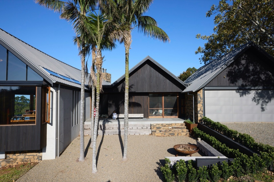 Saddleback Mountain House by Casey Brown Architecture