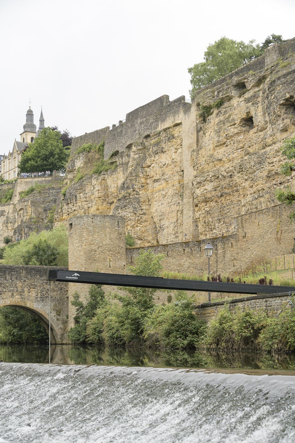 LC 2001 Luga web 2