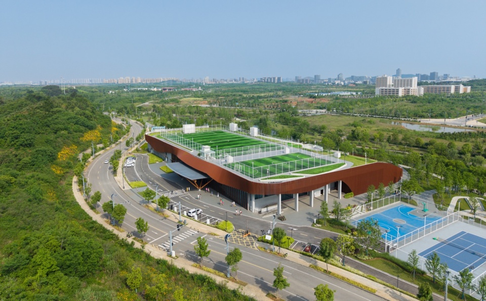 Red Lotus Lake Sports Complex