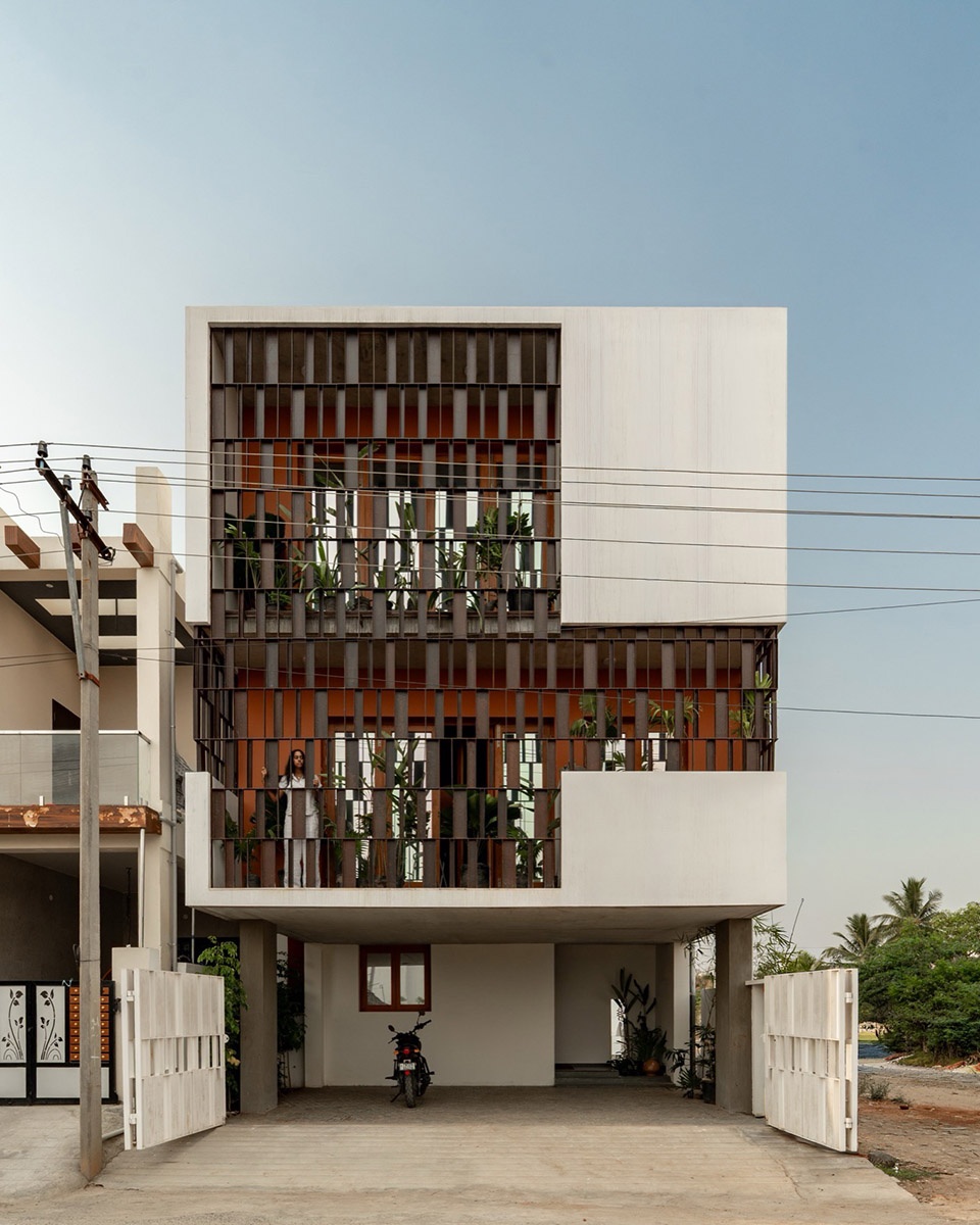 Splitscape Residence by SpaceDNA