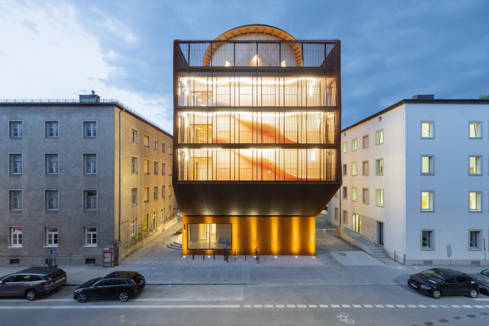 Kinderoase an der TUM Kere Architecture
