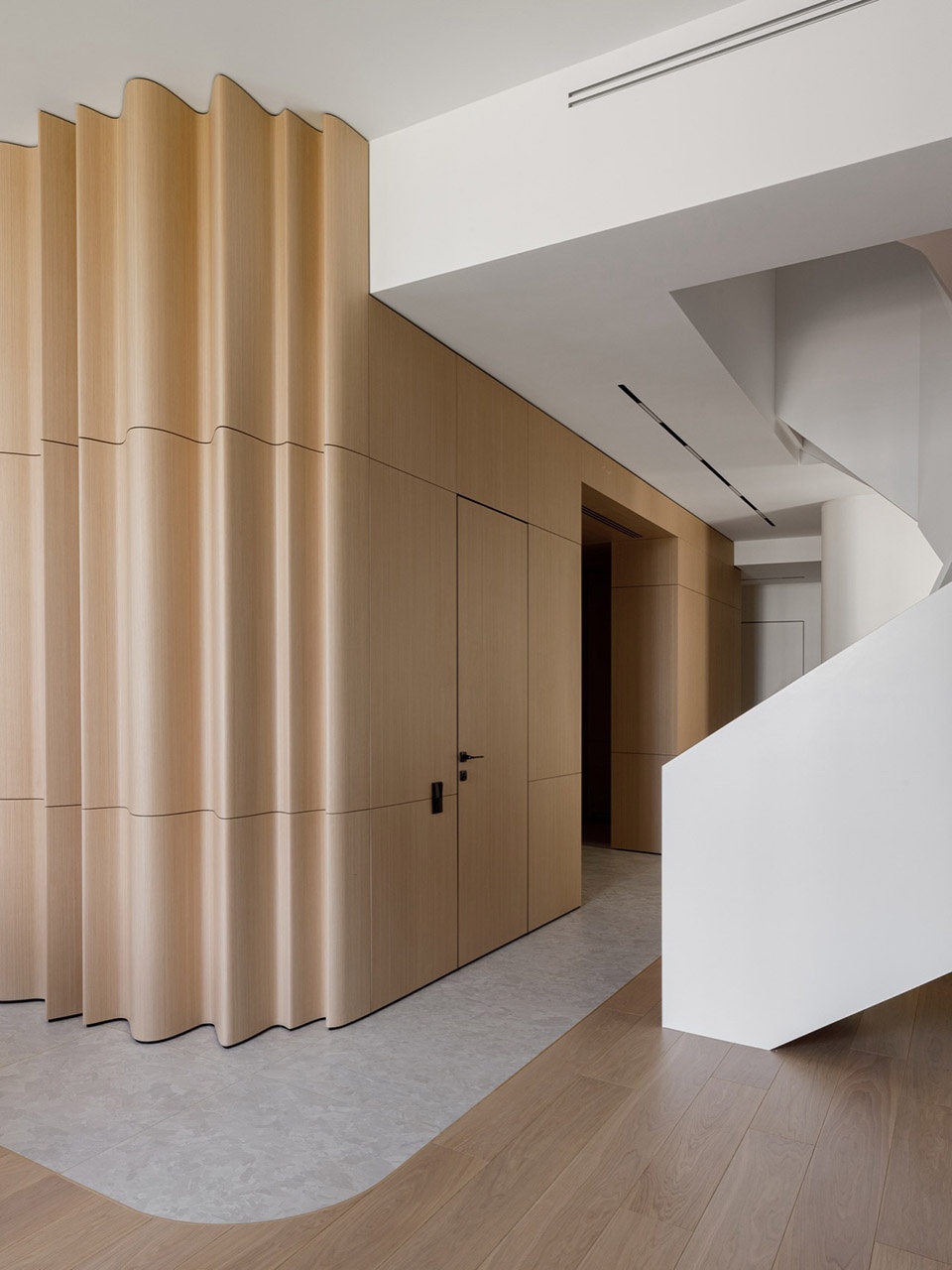 Manifest of Digital Aesthetics in a Residential Interior