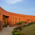 Crest Nine社区中心，印度 / Sanjay Puri Architects