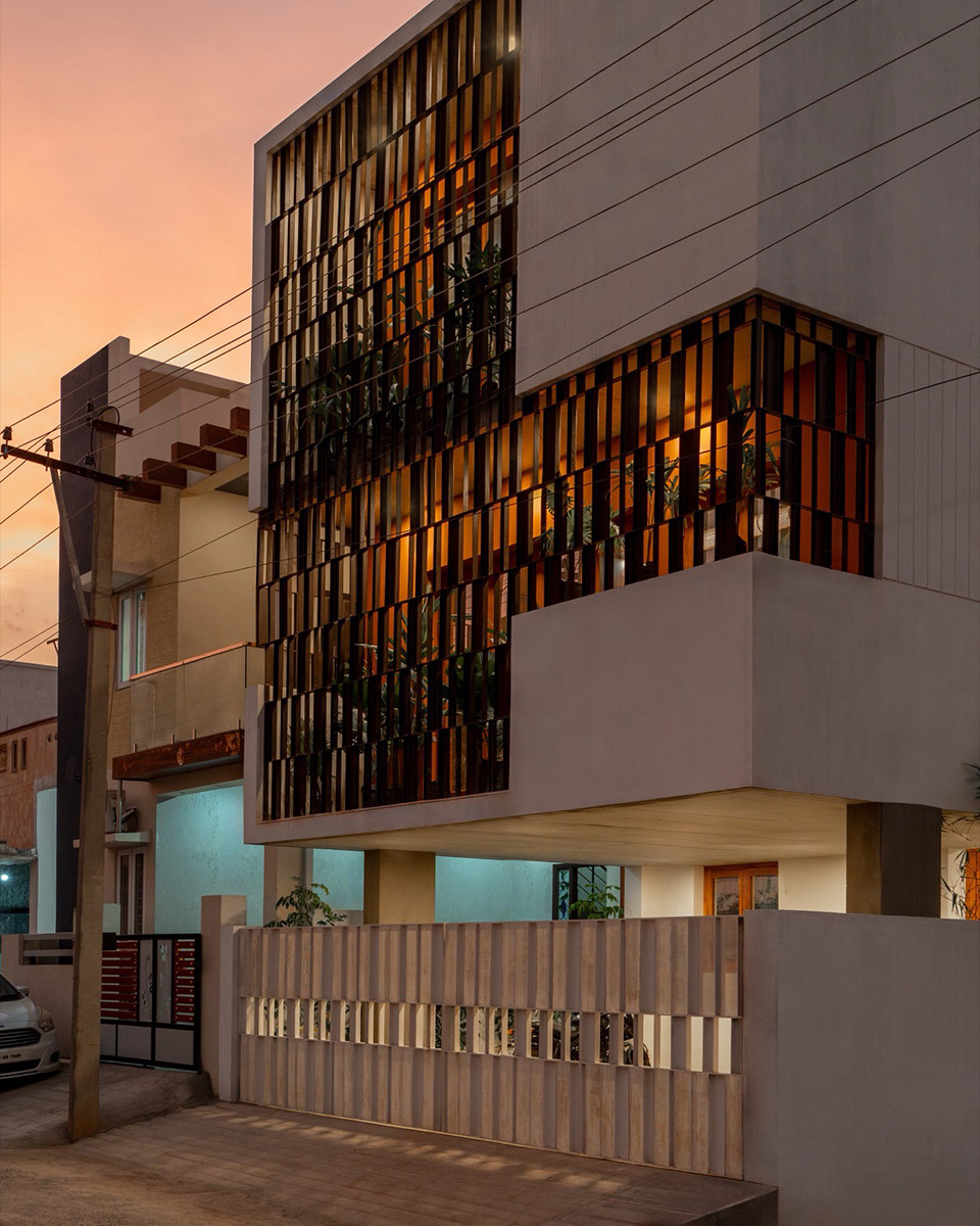 Splitscape Residence by SpaceDNA