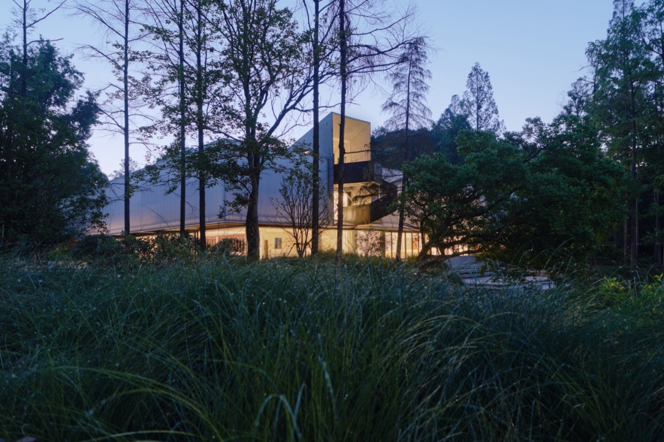 light box courtyard by hangzhou local architectural design studio