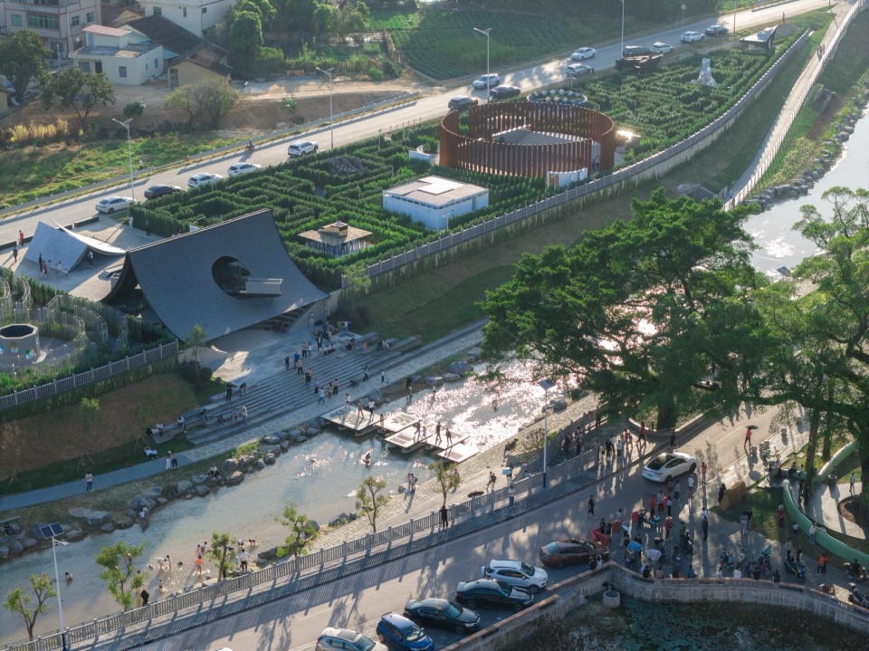 Architectural Art Initiative for the Nankun Mountain Luofu Mountain Leading Zone Ancient Banyan Literature Village by Shanghai Fengyuzhu...