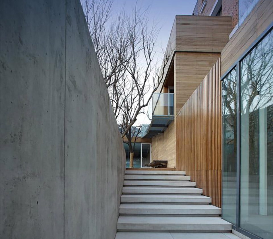 Meng house