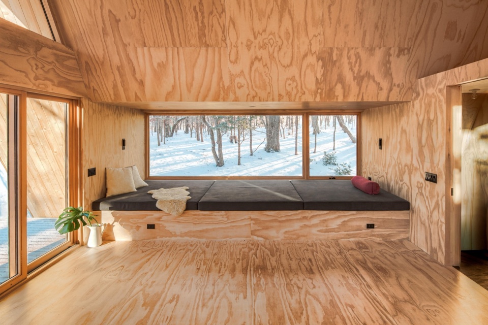 Woods Retreat by BE Design