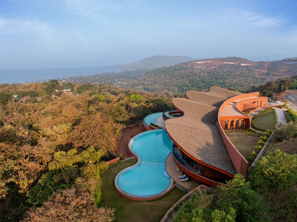 crest nine by sanjay puri architects