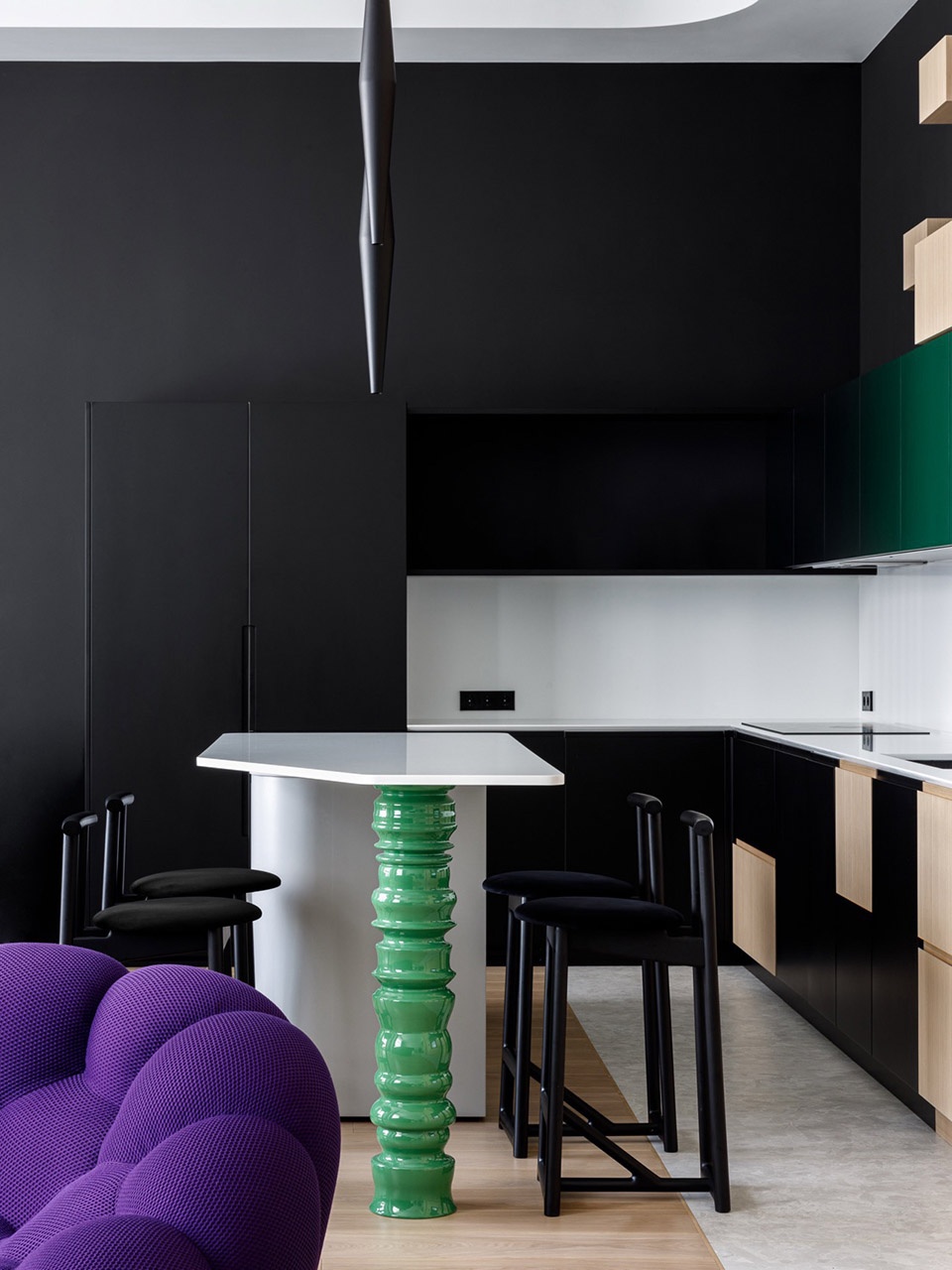 Manifest of Digital Aesthetics in a Residential Interior