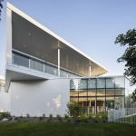 Expansion of Bibliothèque L’Octogone by Anne Carrier Architecte