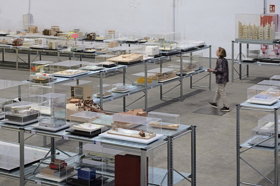vital architecture atelier li xinggang in barcelona