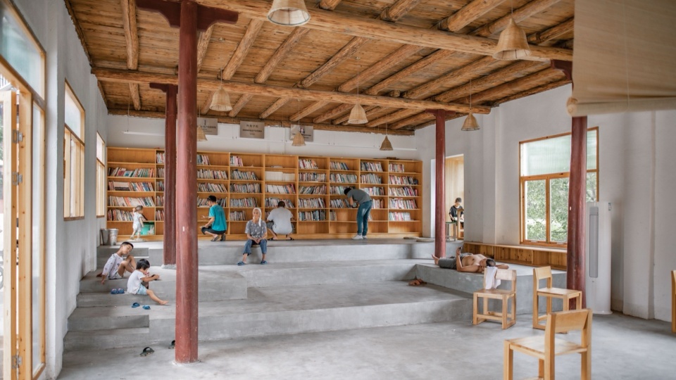 Spring Bud Bookhouse by ZHUO Architects