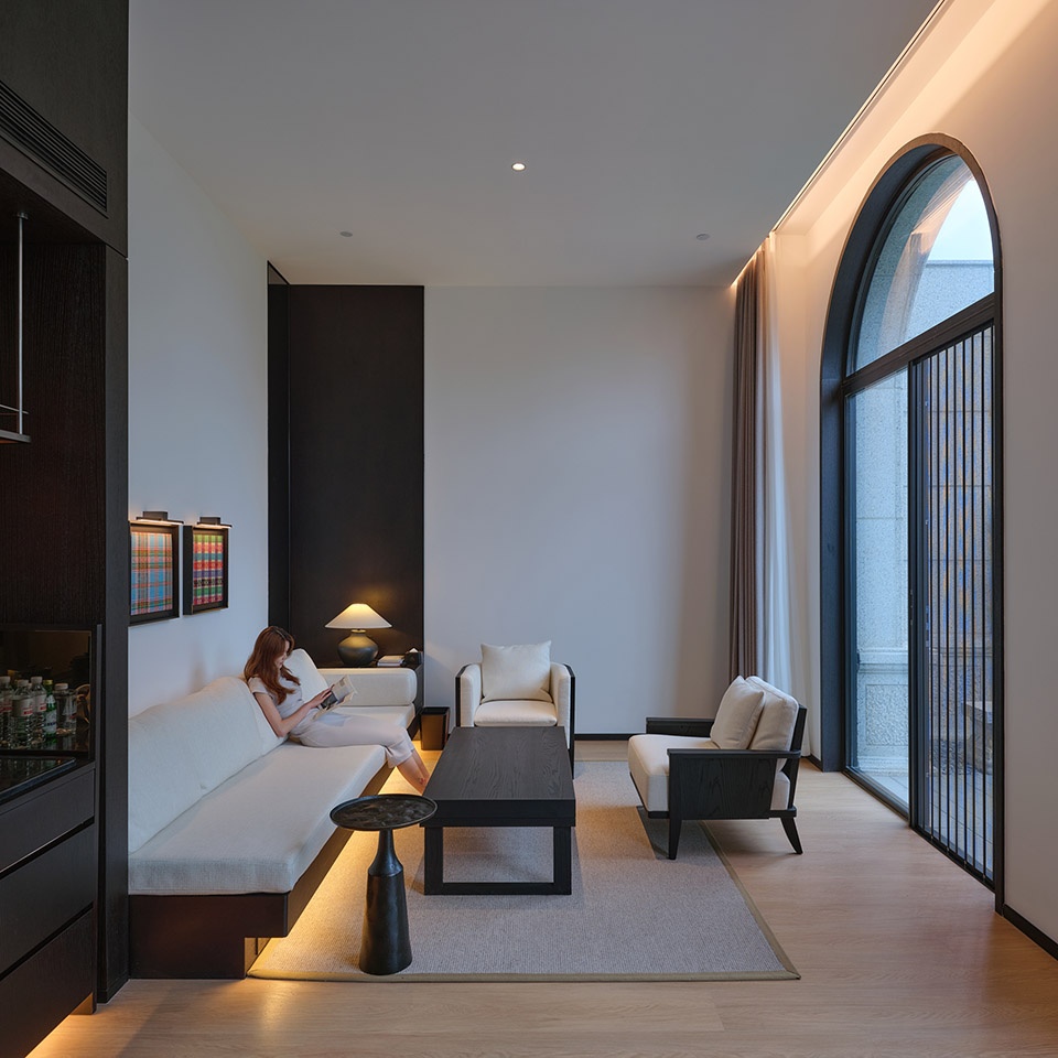 qingdao tides rise hotel by leeko architects