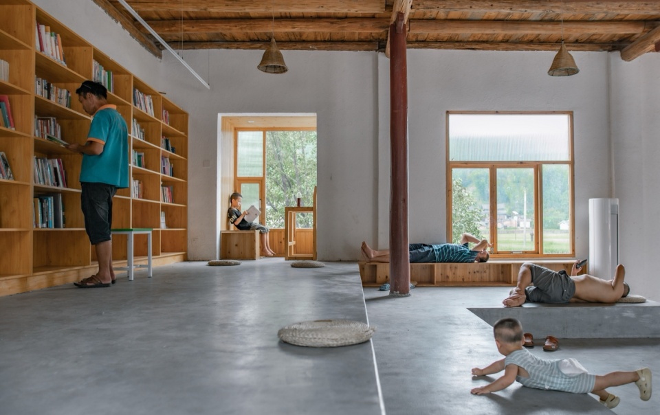 Spring Bud Bookhouse by ZHUO Architects