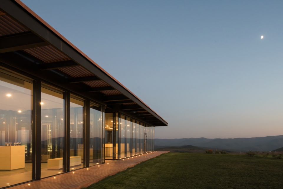 gai kodzor winery by kleinewelt architekten