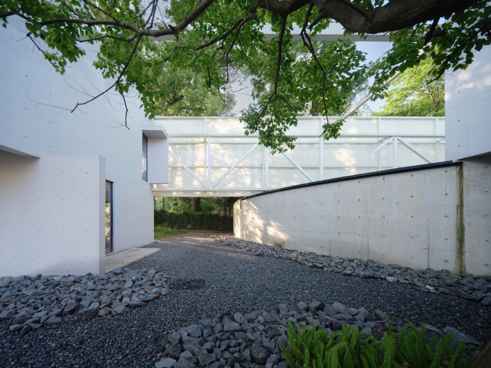 light box courtyard by hangzhou local architectural design studio
