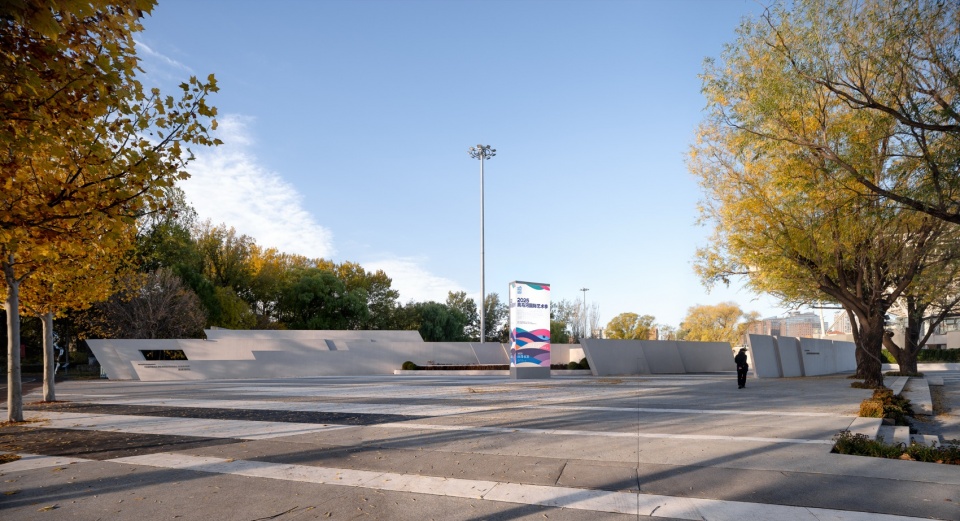 renovation of shell theatre central island performance venue by duts