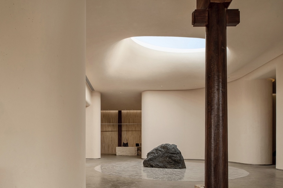 BAMPO Beijing Wudaoying Flagship Store