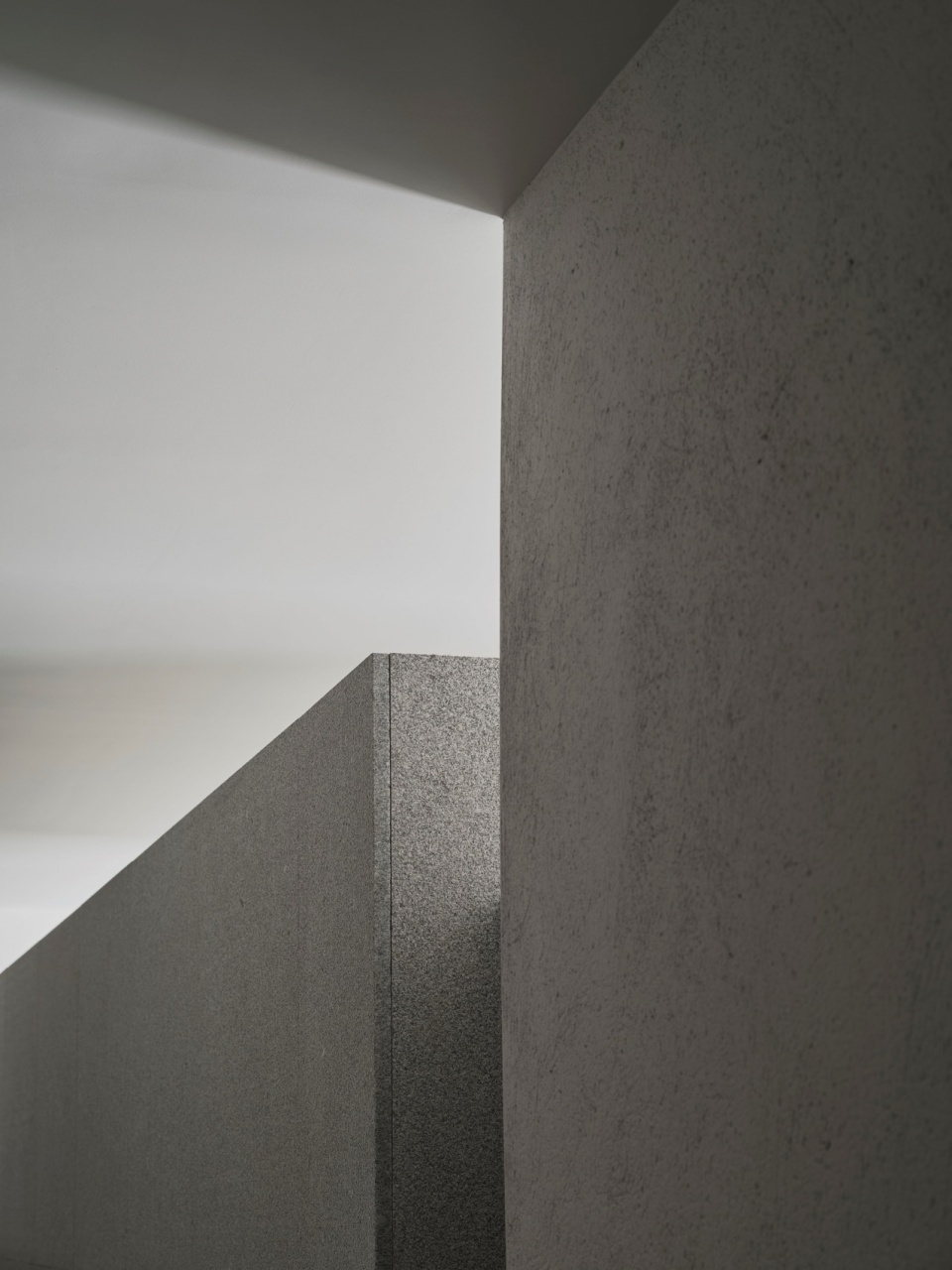 industrial changing rooms by ortega diago