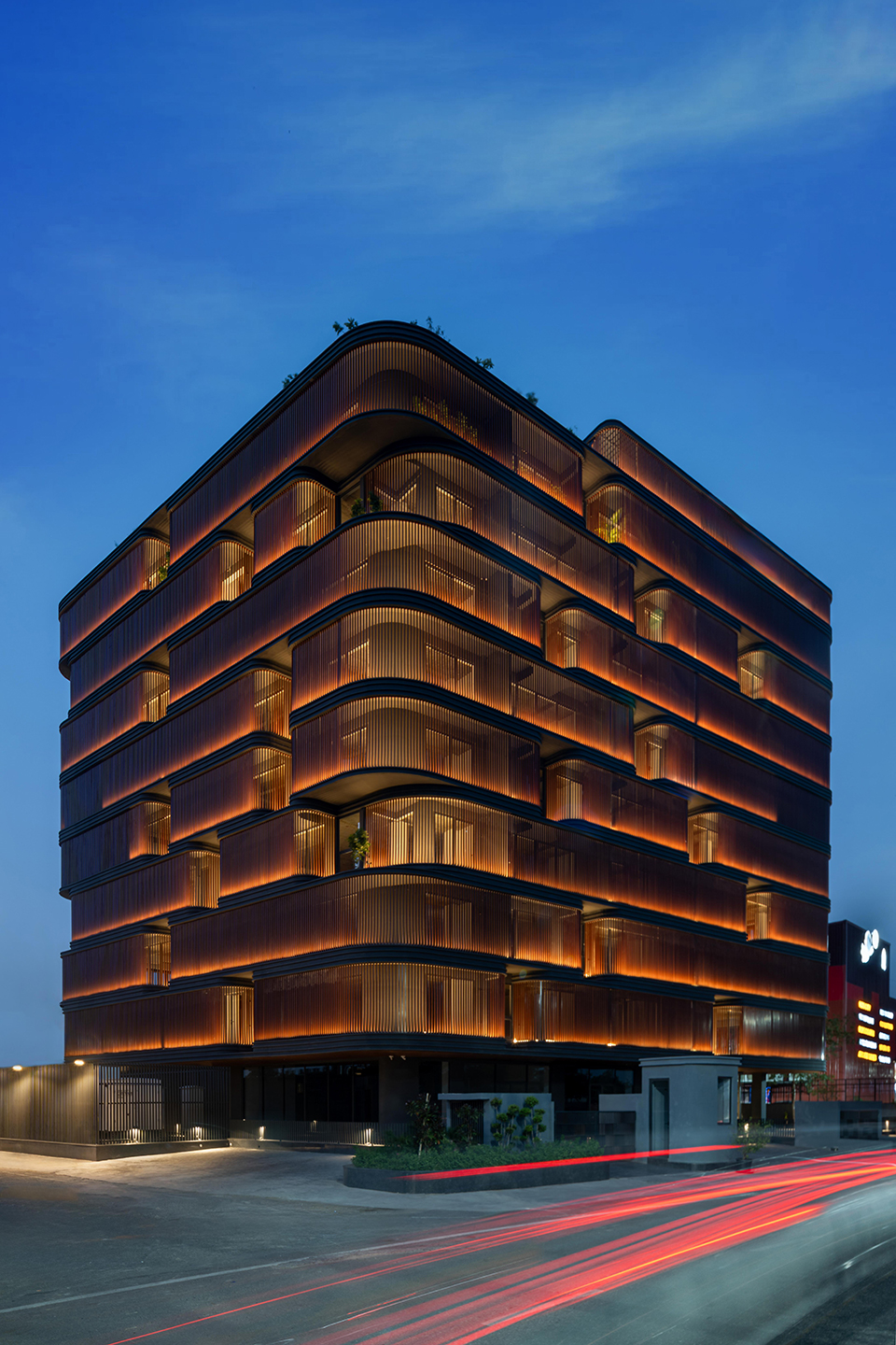 The Primus by Sanjay Puri Architects