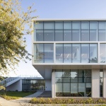 Expansion of Bibliothèque L’Octogone by Anne Carrier Architecte