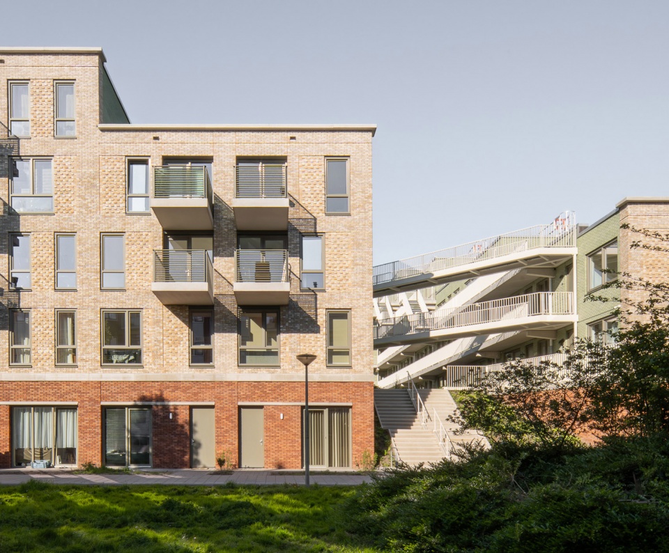 steenzicht social housing by jvst