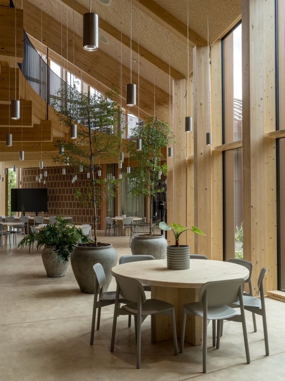 Dymak HQ by BIG