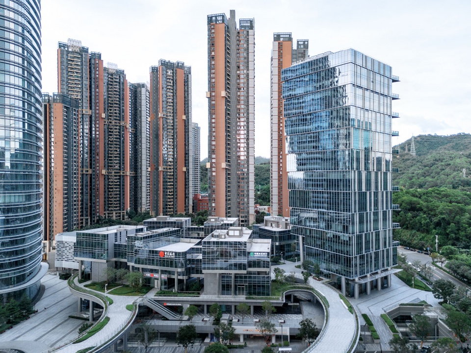 The Shenzhen Galaxy World Twin Tower