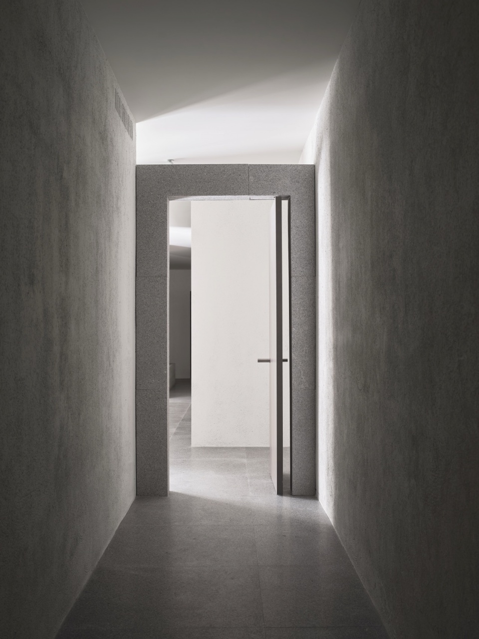 industrial changing rooms by ortega diago