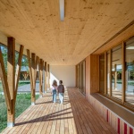 带宿舍的休闲中心，法国 / Atelier Quatre + r2k architectes