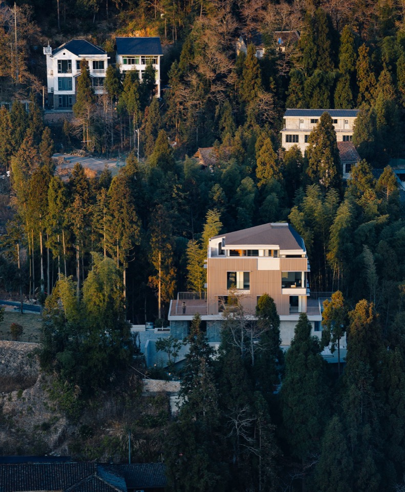 Wencheng Mountain Retreat by ALL Studio