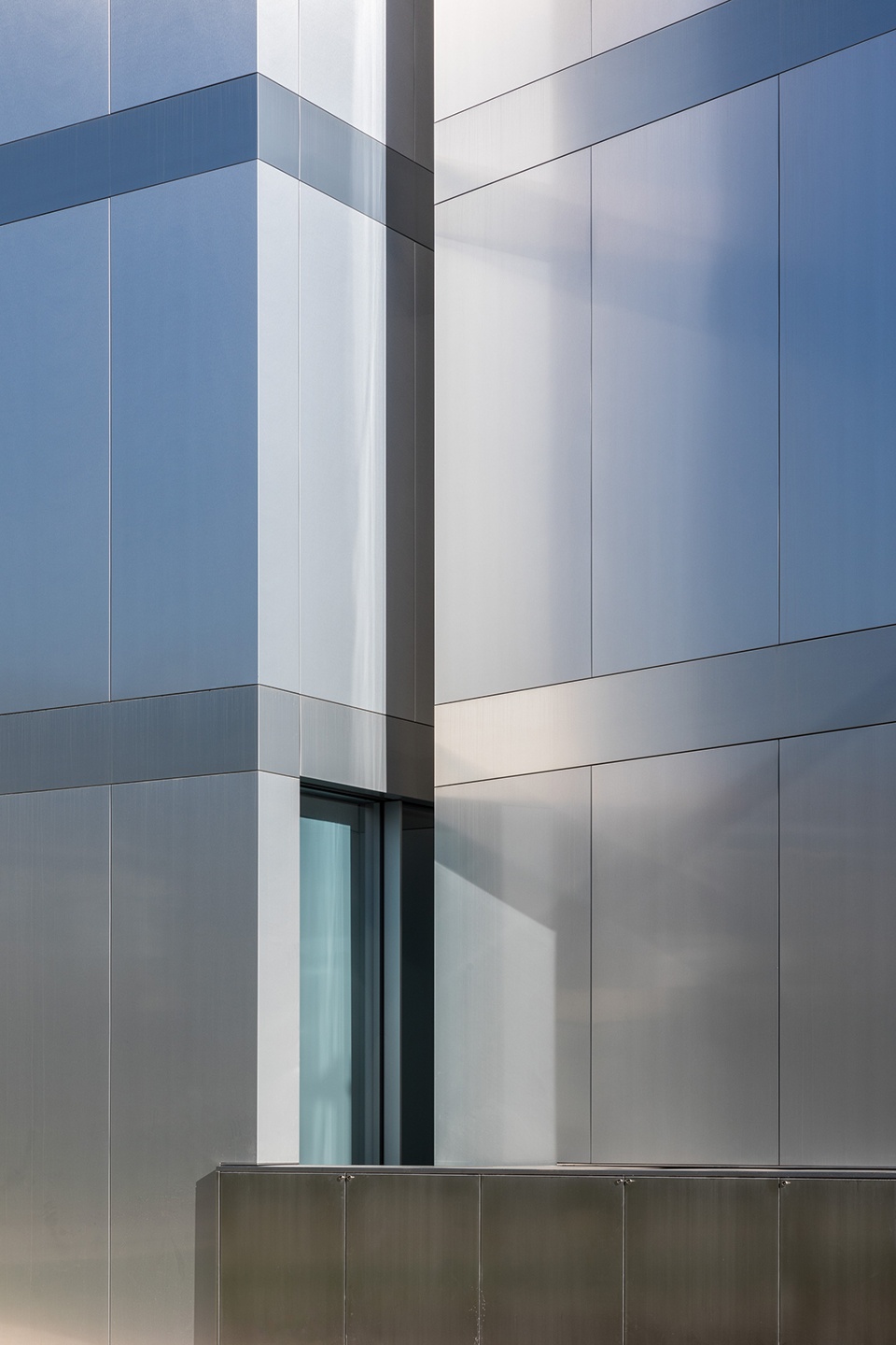 HS BUILDING by NOARQ